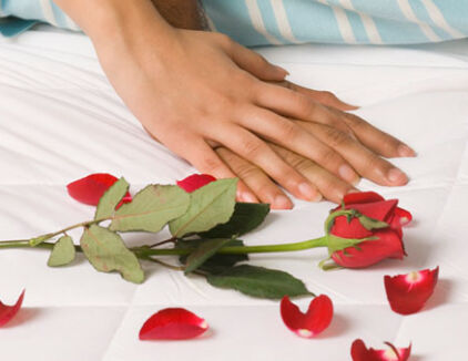 Nustebinkite mylimuosius Valentino naktį ir laimėkite knygą "Penkiasdešimt pilkų atspalvių"